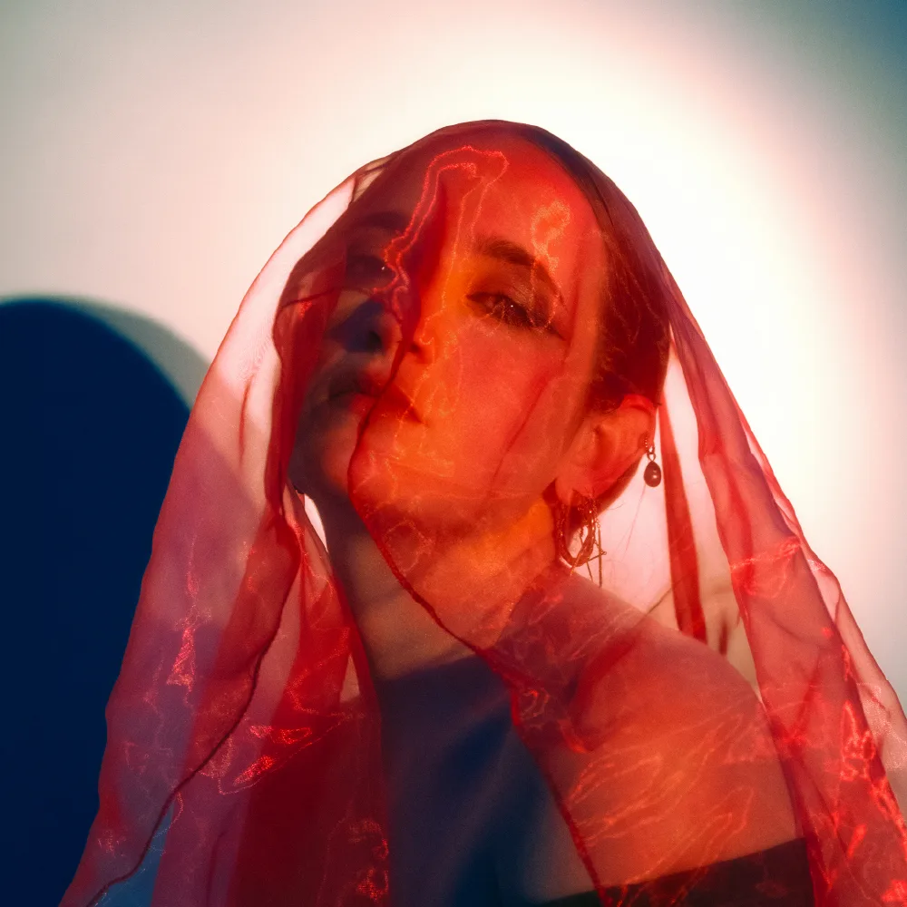 prod-track-files-1253541-album_cover-Alyssa-curse-album_cover