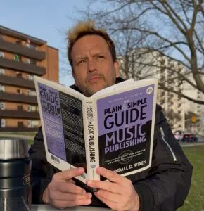 Antes De Firmar : Guía Básica De Music Publishing